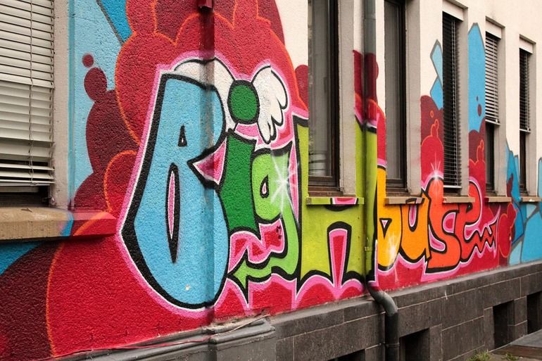Wie funktioniert die Graffiti-Vorsorge bzw. -Entfernung?